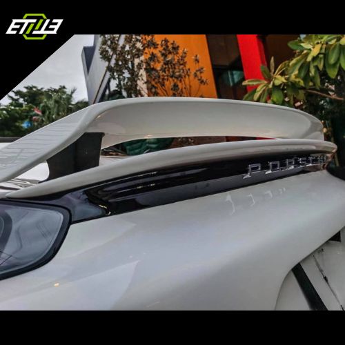 ETi Porsche 981 Corsa Bodykit – Full 718 Conversion