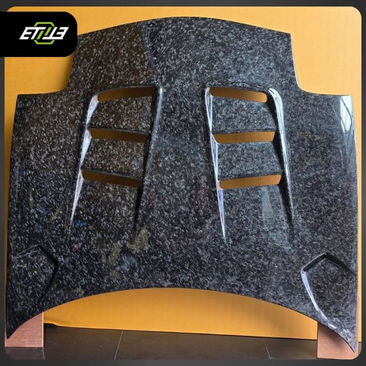 RE Style Mazda RX-7 FD3S Carbon Hood