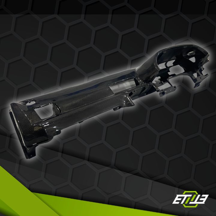 R32 Carbon Fiber Dash