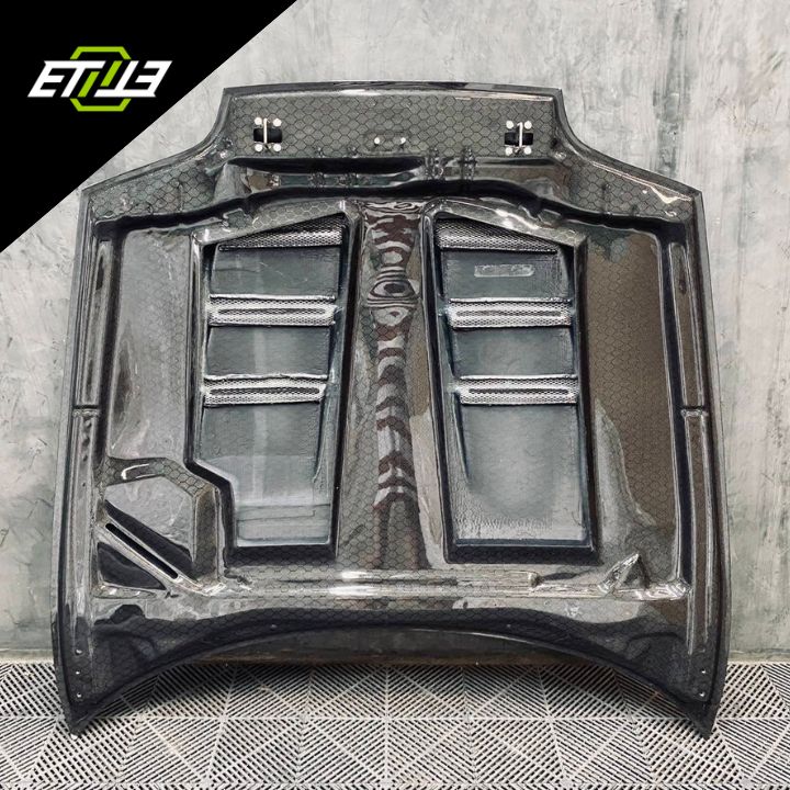 Toyota Supra CF/DryCarbon TS Style Hood