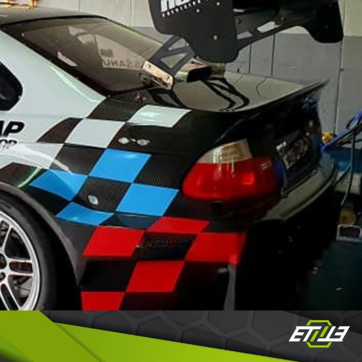 ETi BMW E46 Trunk – Carbon Fiber / Dry Carbon
