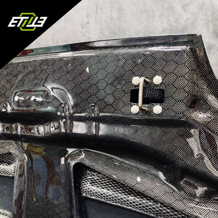 Toyota Supra CF/DryCarbon TS Style Hood