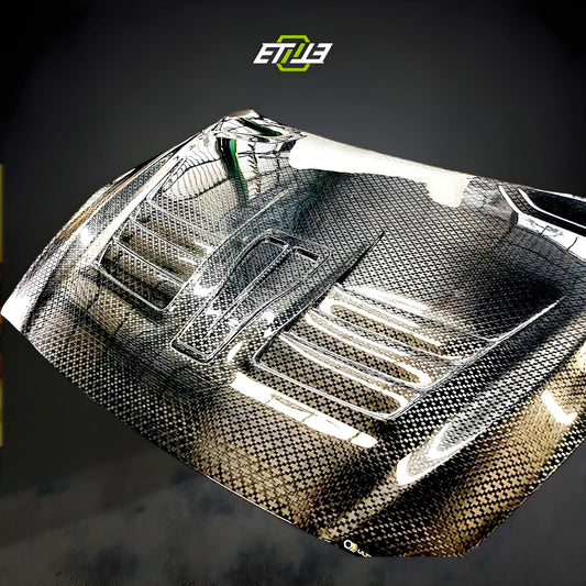 ETi Nissan R35 Dry Carbon Hood