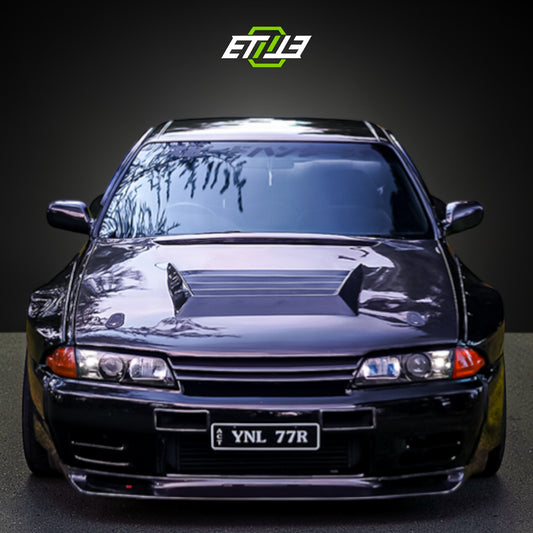 R32 Nismo style vented hood — carbon weave close-up, ETi