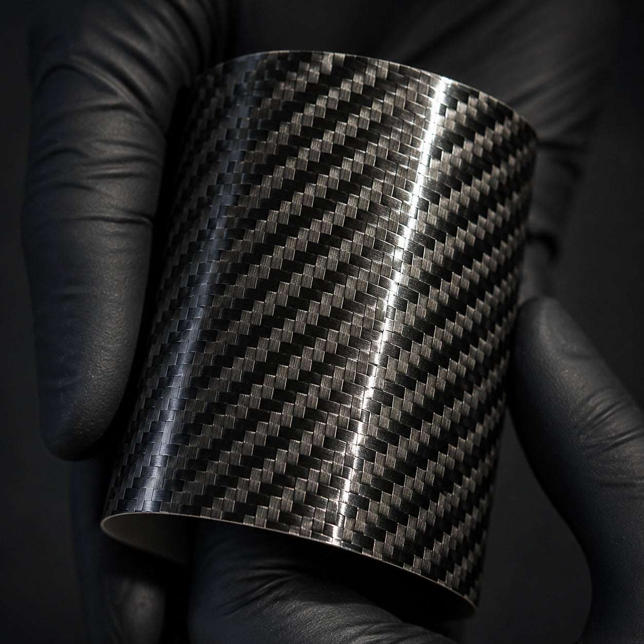 Gloss Carbon