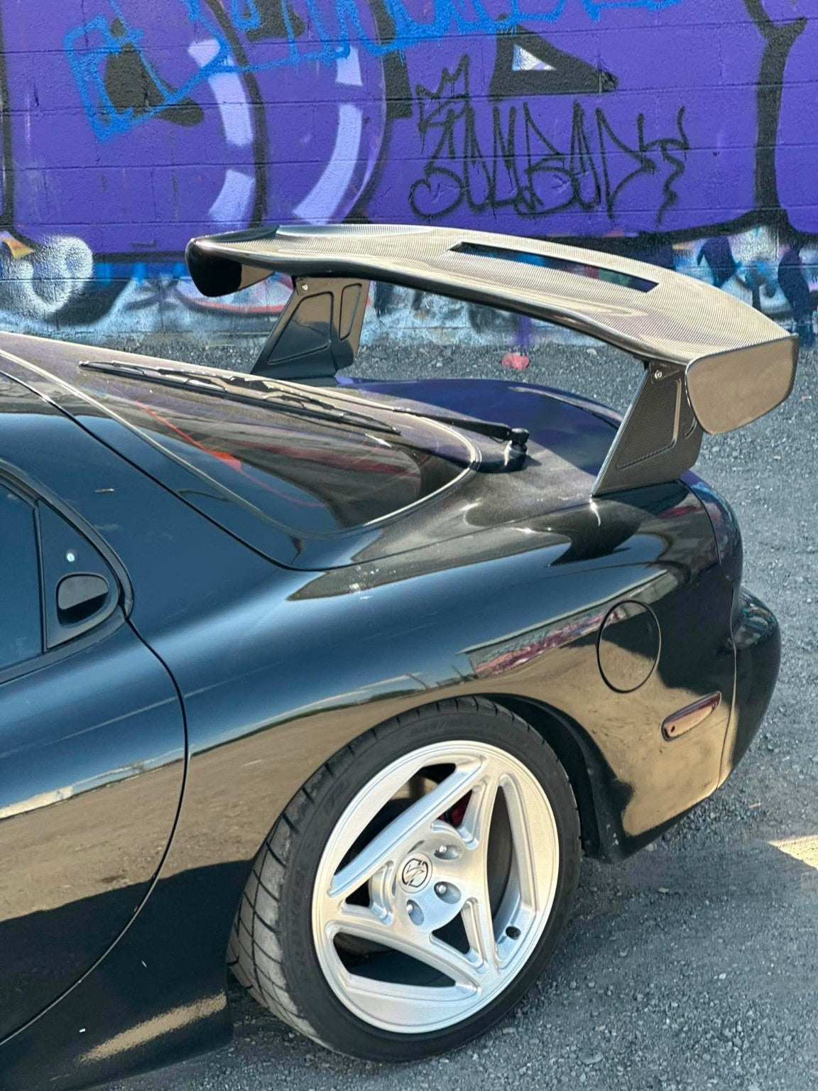 Mazda RX-7 FD3S ETi carbon GT wing installed close-up