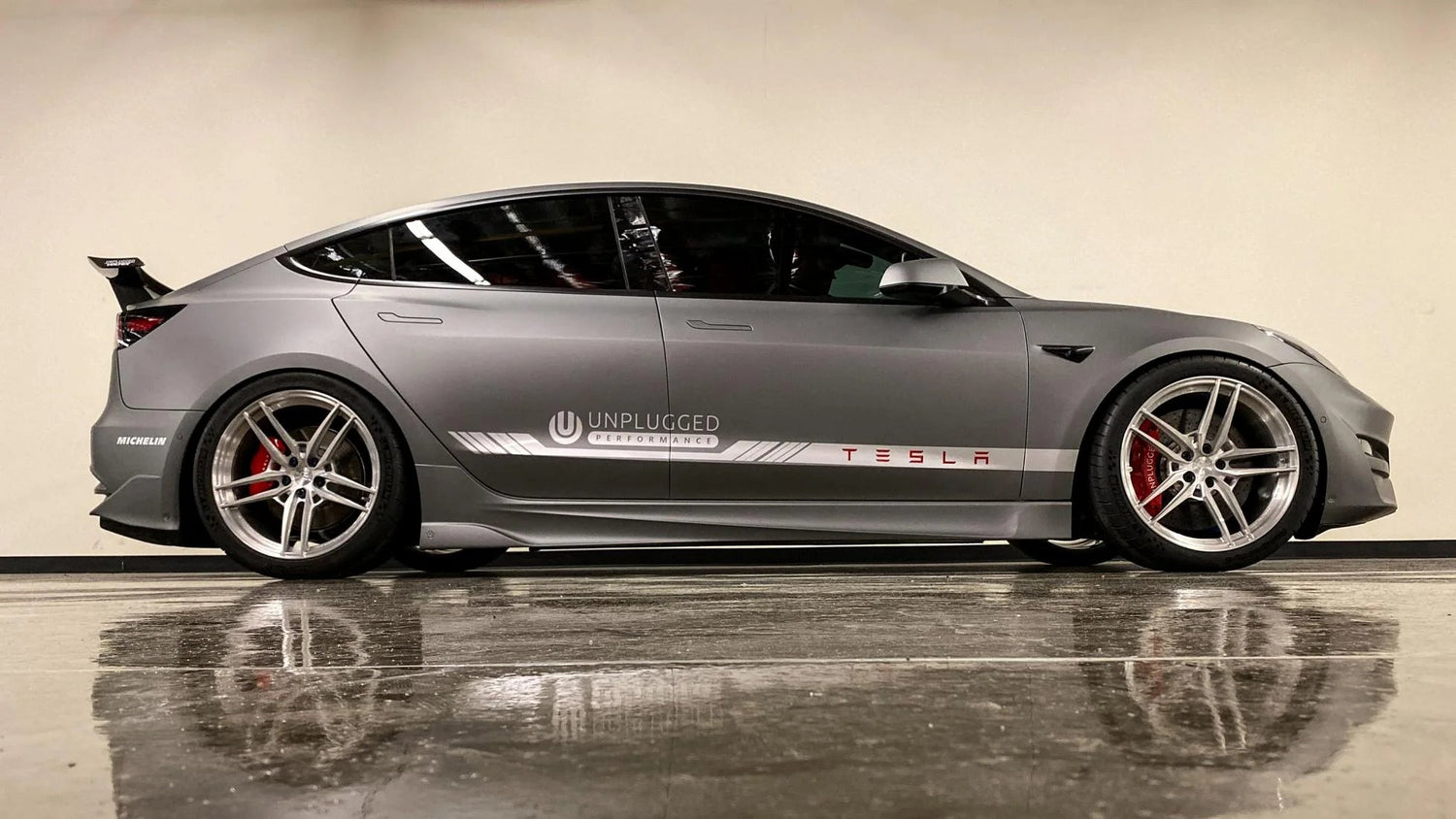 Tesla Model 3 - Elite Ti