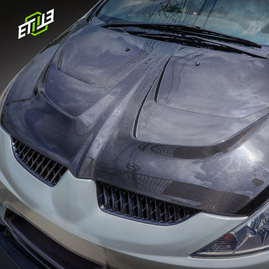 ETi Mitsubishi Space Wagon ETi Carbon Fiber Hood