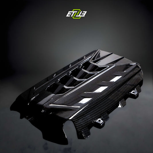 C8 Dry Carbon Engine Cover