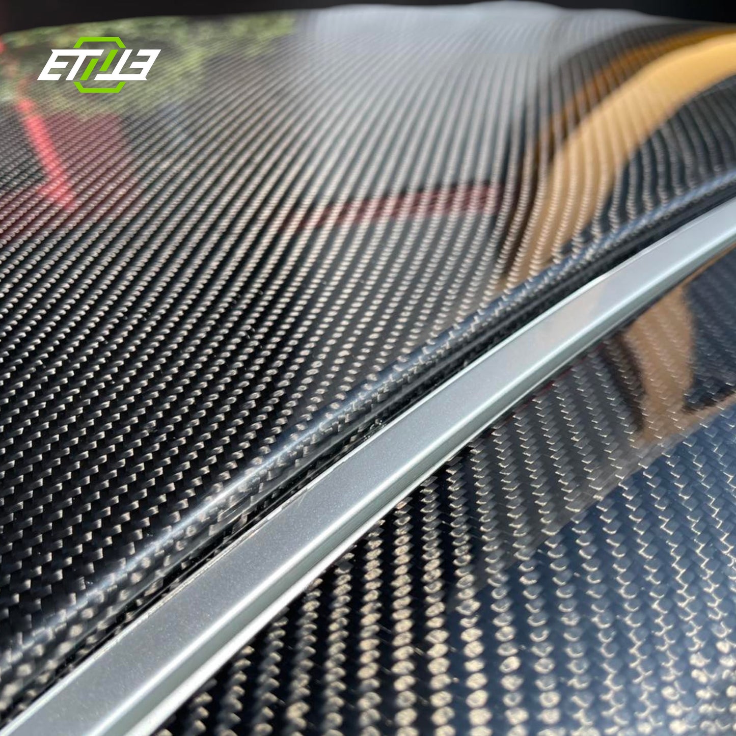 ETi Nissan GTR R35 Carbon Fiber Roof | SKU: ETI-RHN01473-CF | ID: 10658252128537 | Shopifydevstudio
