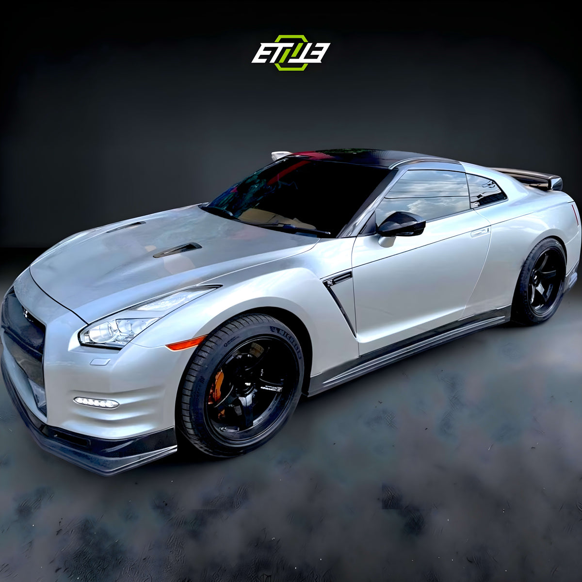 ETi Nissan GTR R35 Carbon Fiber Roof