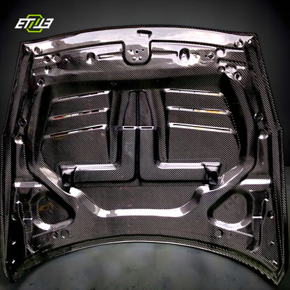 ETi Nissan R35 Dry Carbon Hood