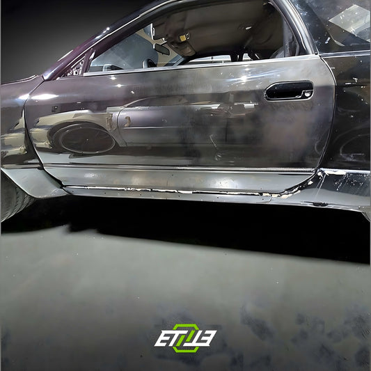 ETi Nissan Skyline R32 Carbon Fiber Doors