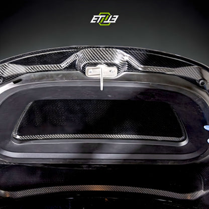ETi Tesla Model 3 Dry Carbon Hood