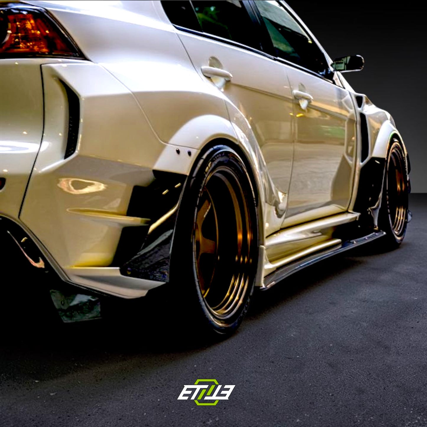 Mitsubishi EVO X Varis (Carbon) Body Kit | Shopifydevstudio