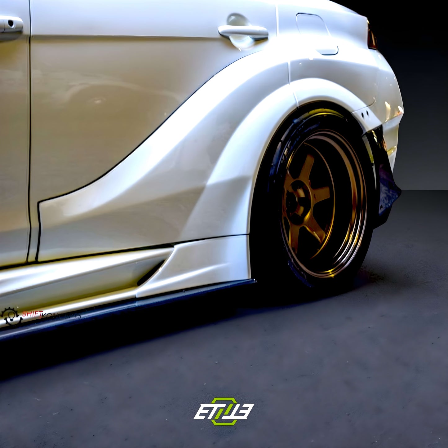 Mitsubishi EVO X Varis (Carbon) Body Kit