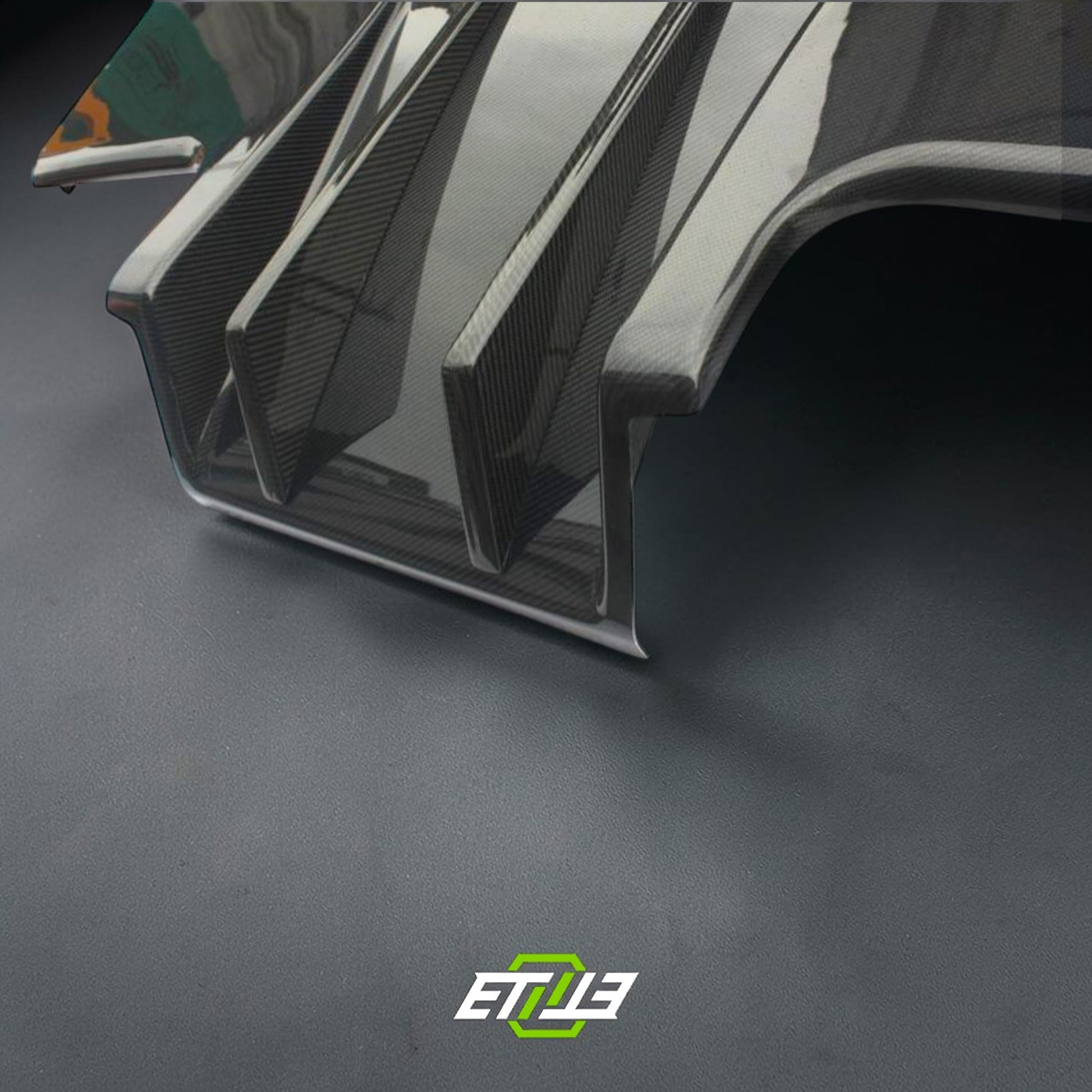 R32 TS rear diffuser Type 2 — carbon fiber, fitted on car, ETi