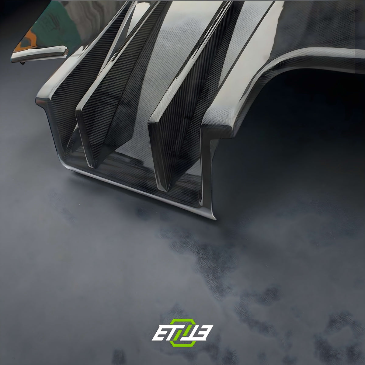 Nissan Skyline R32 GTR TS Carbon Fiber Rear Diffuser Type 2 w/ Metal Fitting Accessories