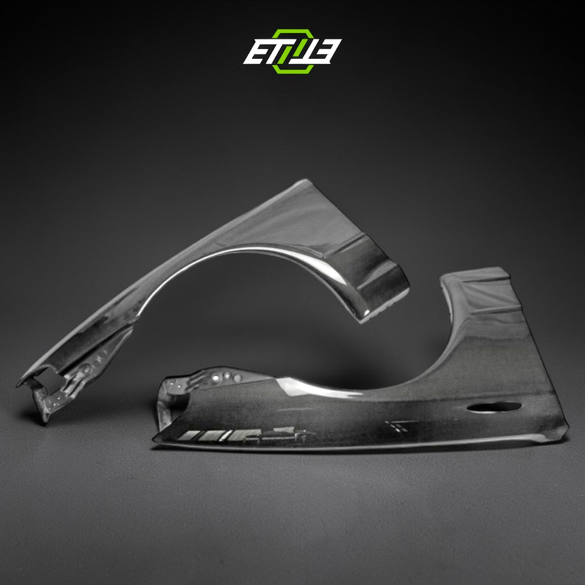 R32 OEM style front fenders — bespoke carbon, side profile, ETi
