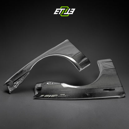 R32 OEM style front fenders — bespoke carbon, side profile, ETi