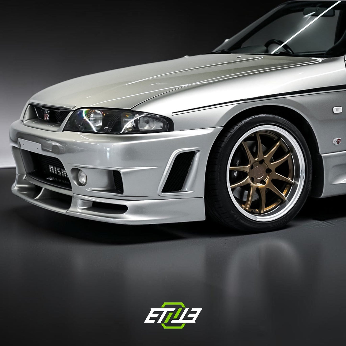 Nissan Skyline R33 400R Style Body Kit