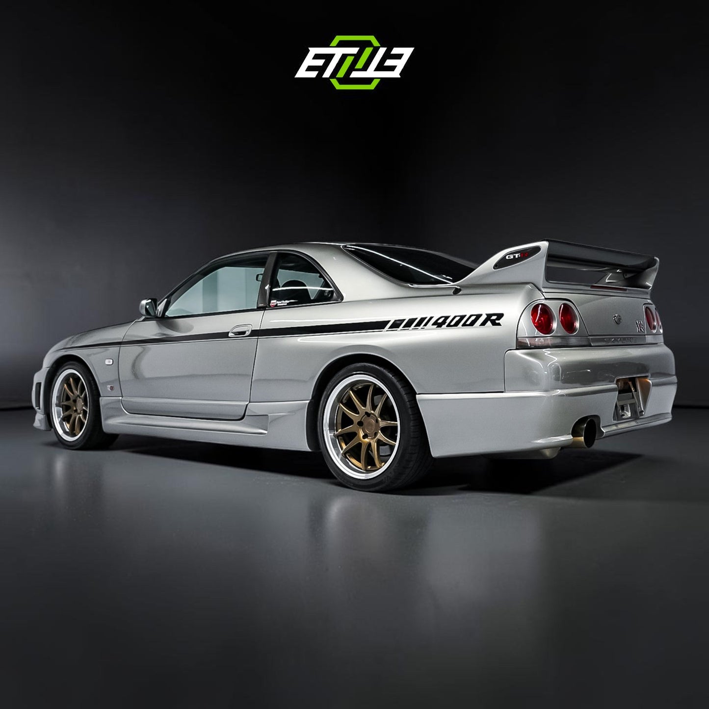 Nissan Skyline R33 400R Style Body Kit