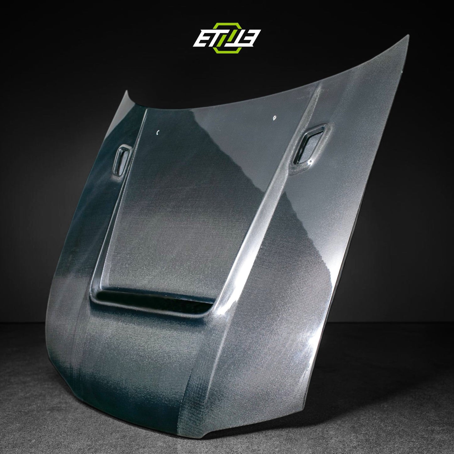 Nissan Skyline R33 GTR 400R Style CF/DryCarbon Hood