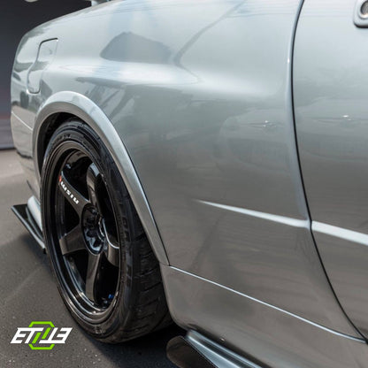 R34 Z-Tune style carbon vented hood — carbon twill close-up, ETi