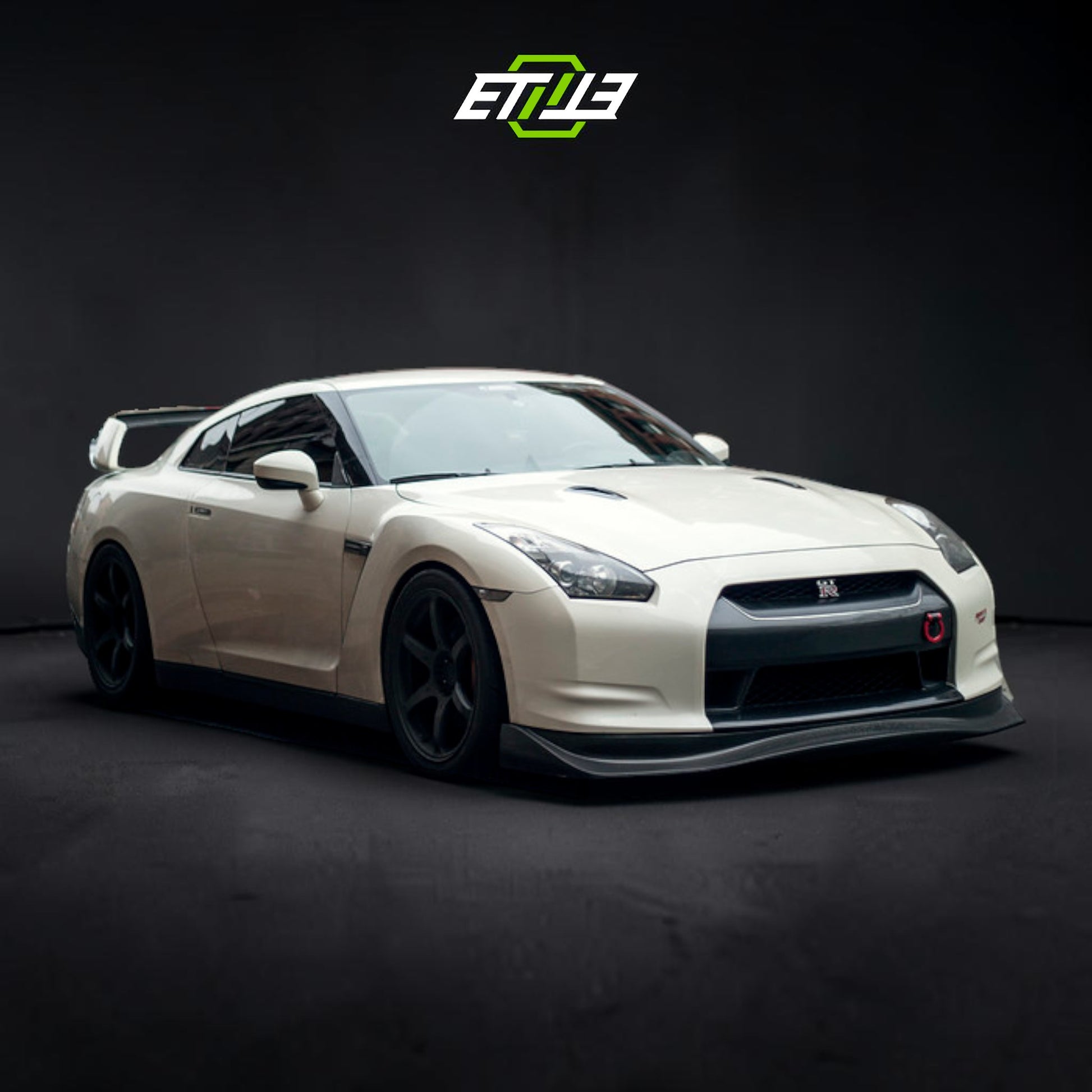 Nissan Skyline R35 Amuse Style Body Kit | SKU: ETI-PART-1804-FIB | ID: 10658256748825 | Shopifydevstudio