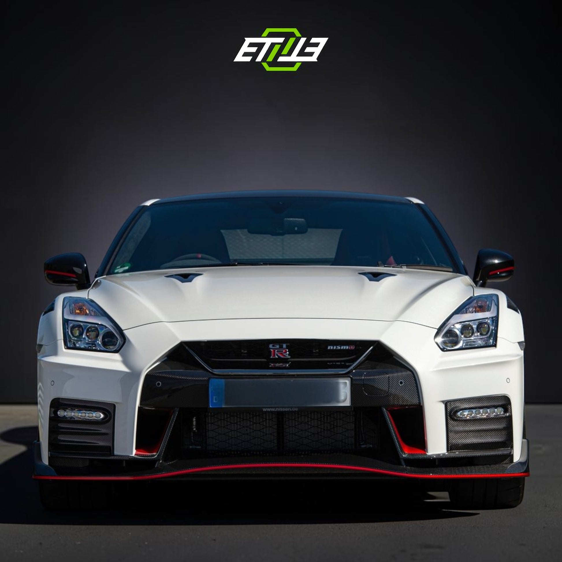R35 MC Nismo style body kit — bespoke carbon, front bumper detail, ETi