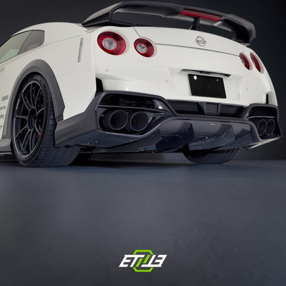 Nissan Skyline R35 Varis Style Body Kit | SKU: ETI-1715-FOR | ID: 10658257535257 | Shopifydevstudio