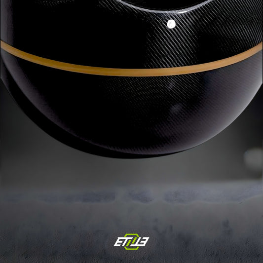 Orb – Carbon Fiber Chair