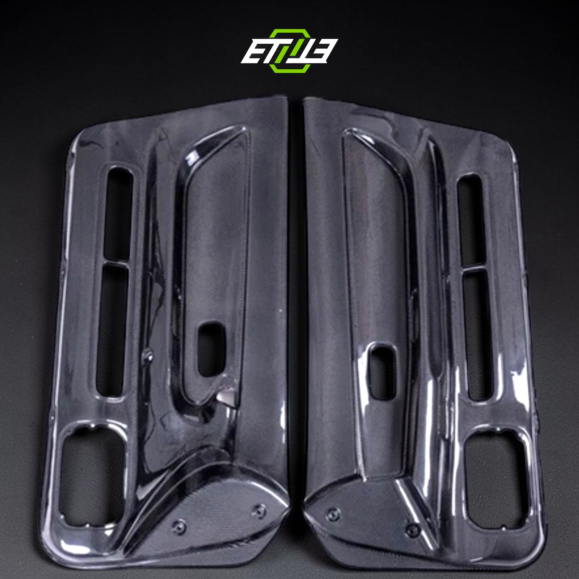 R32 Carbon Door Cards - Photo 8