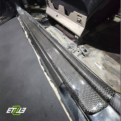 R32 door sills — carbon fiber, matte finish, ETi