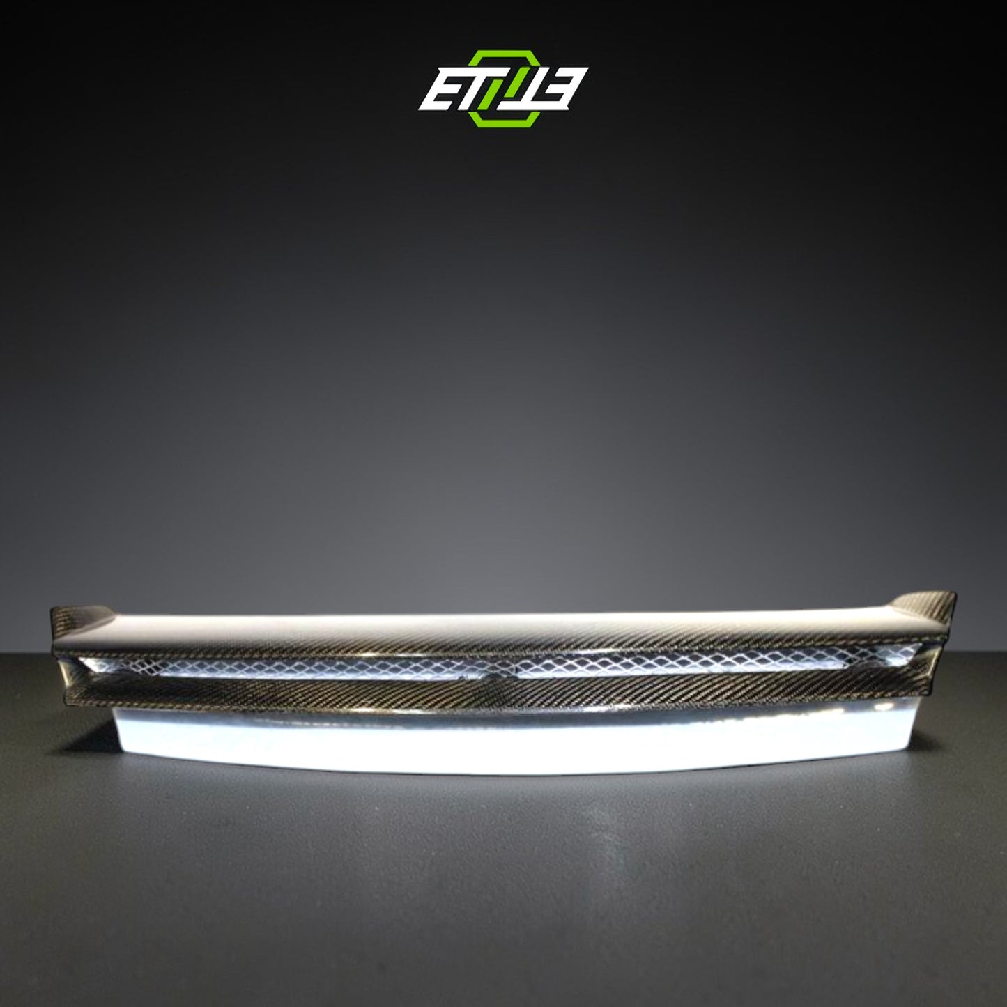R32 GTR OEM Style Front Grille - Photo 3