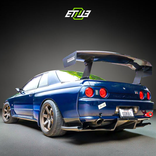 R32 TS style rear diffuser — bespoke carbon weave detail, ETi