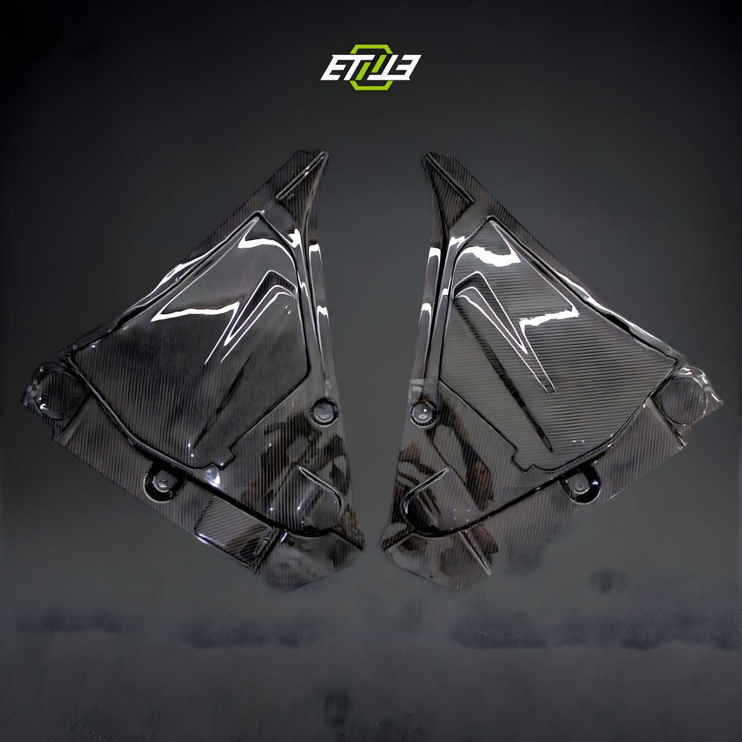 R35 Fluid cover