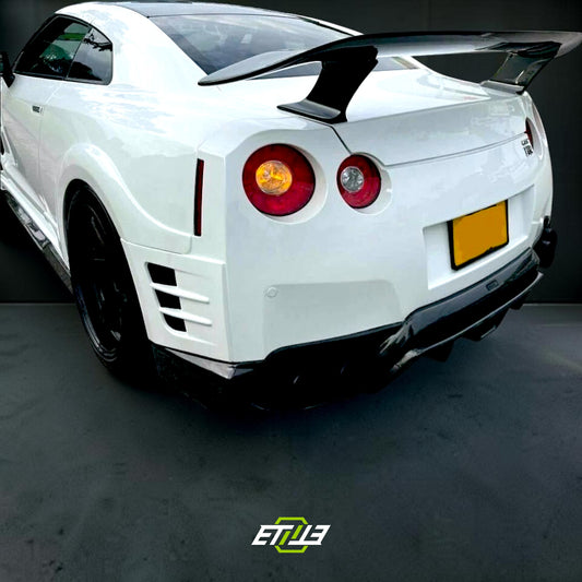 R35 GTR Esprit Style Rear SPOILER (165CM) | SKU: UNKNOWN-SKU | ID: 10658239873305 | Shopifydevstudio
