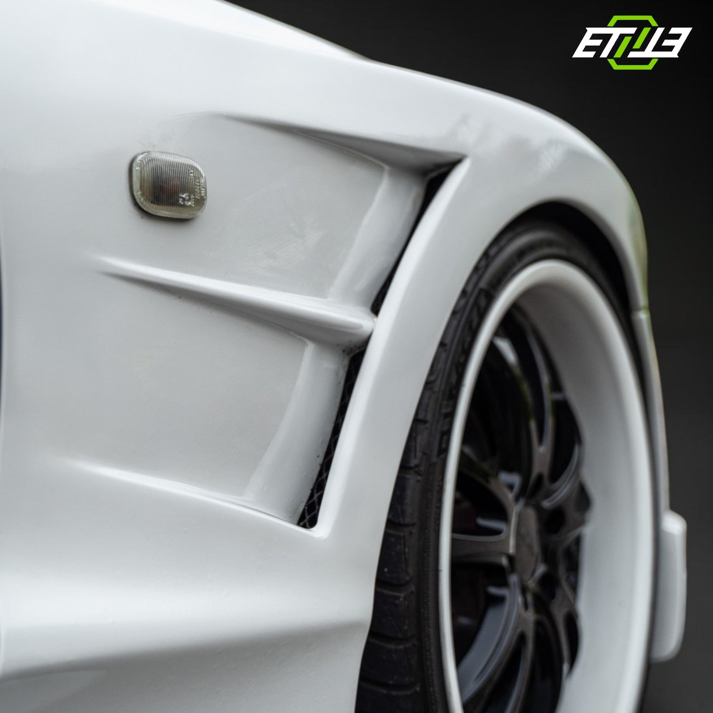 Supra AB-Flug Style Body Kit