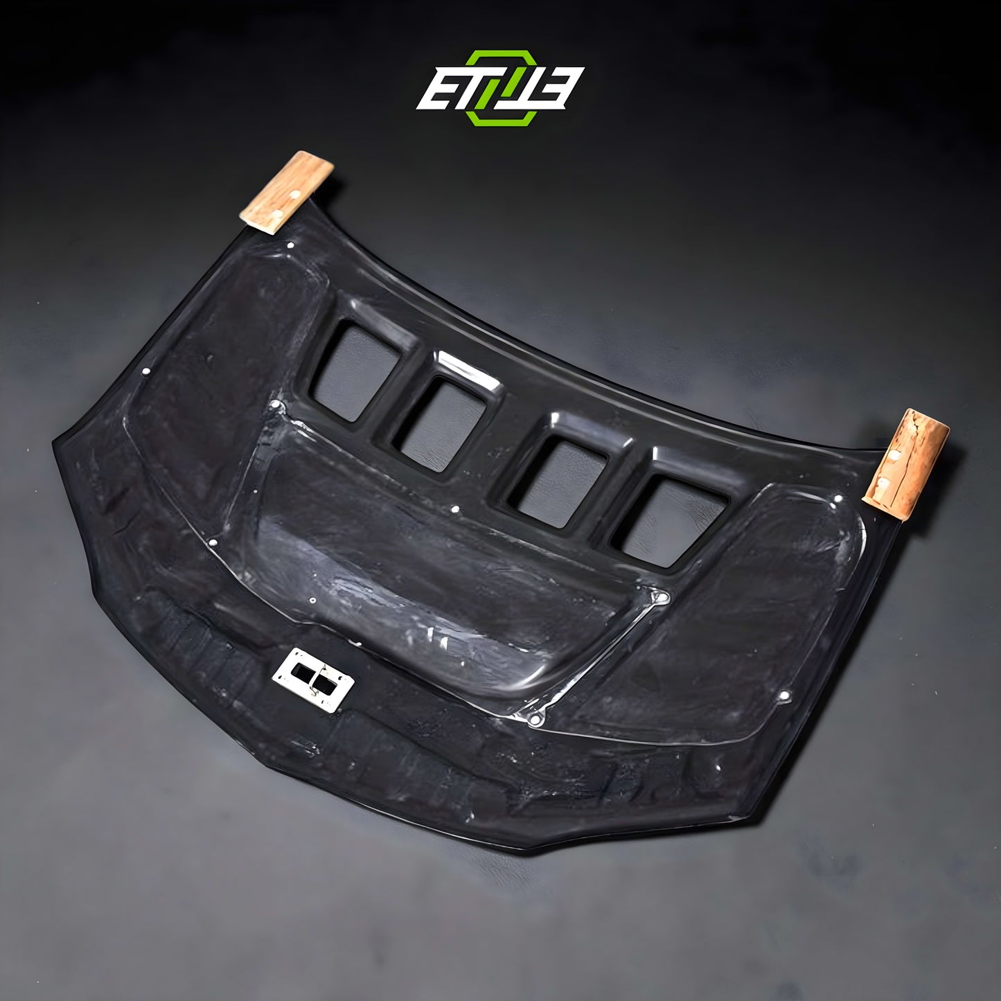 VTX Cyber Evo-Style Carbon Fiber Hood – Mitsubishi Evo 8/9