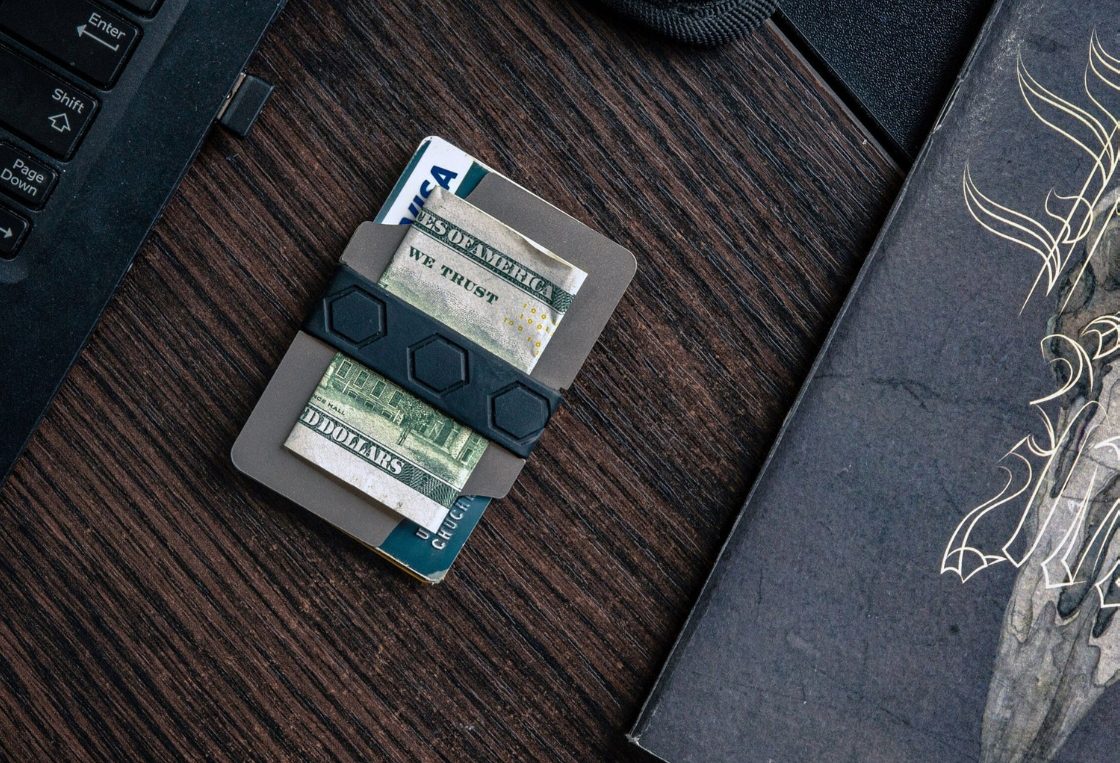 Titanium Simple Wallet