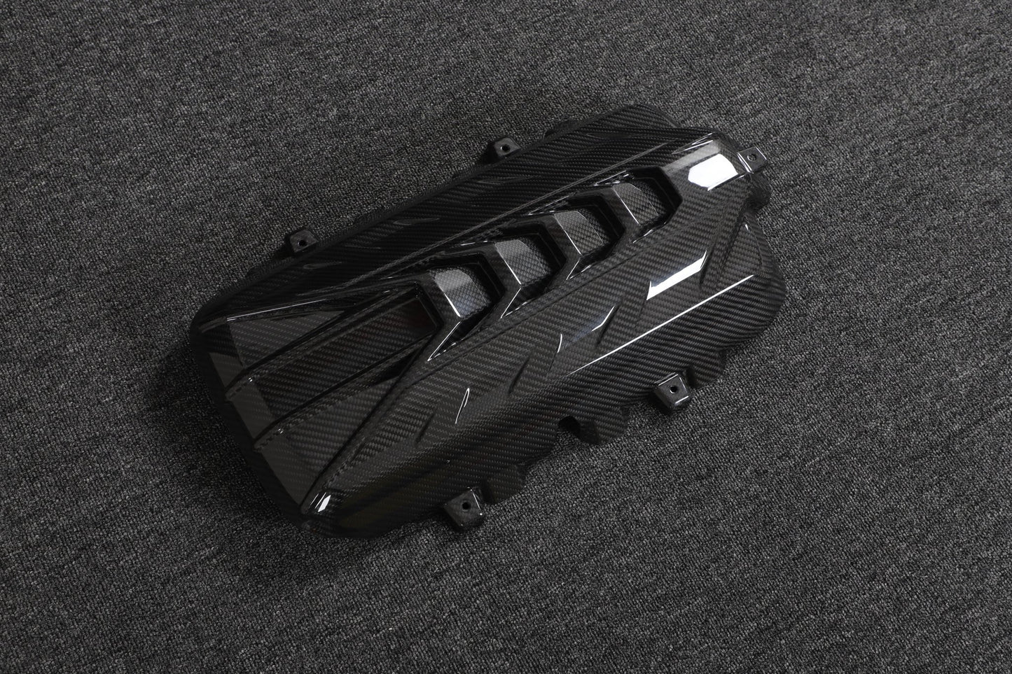 C8 Dry Carbon Engine Cover - Elite Ti