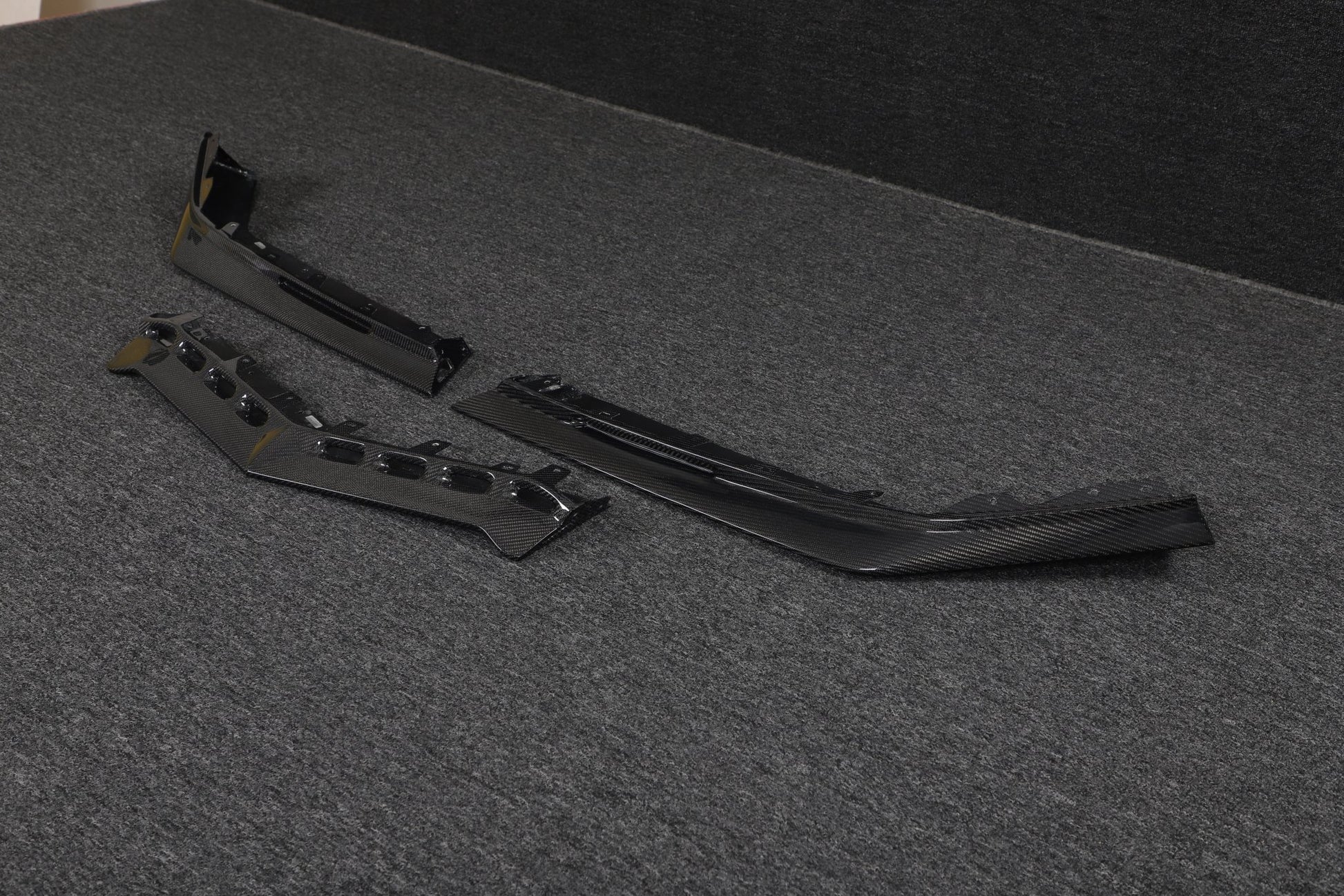 C8 Front Lip (Z06) - Elite Ti