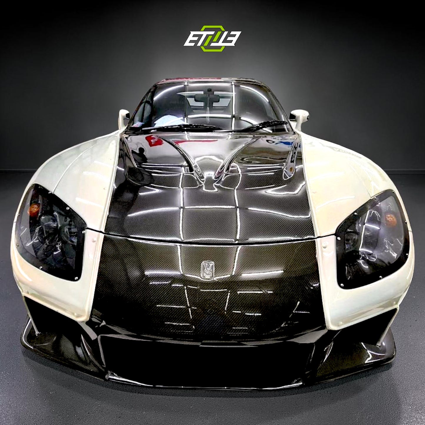 Mazda RX-7 FD3S Veilside Style Carbon Fiber Hood - 4