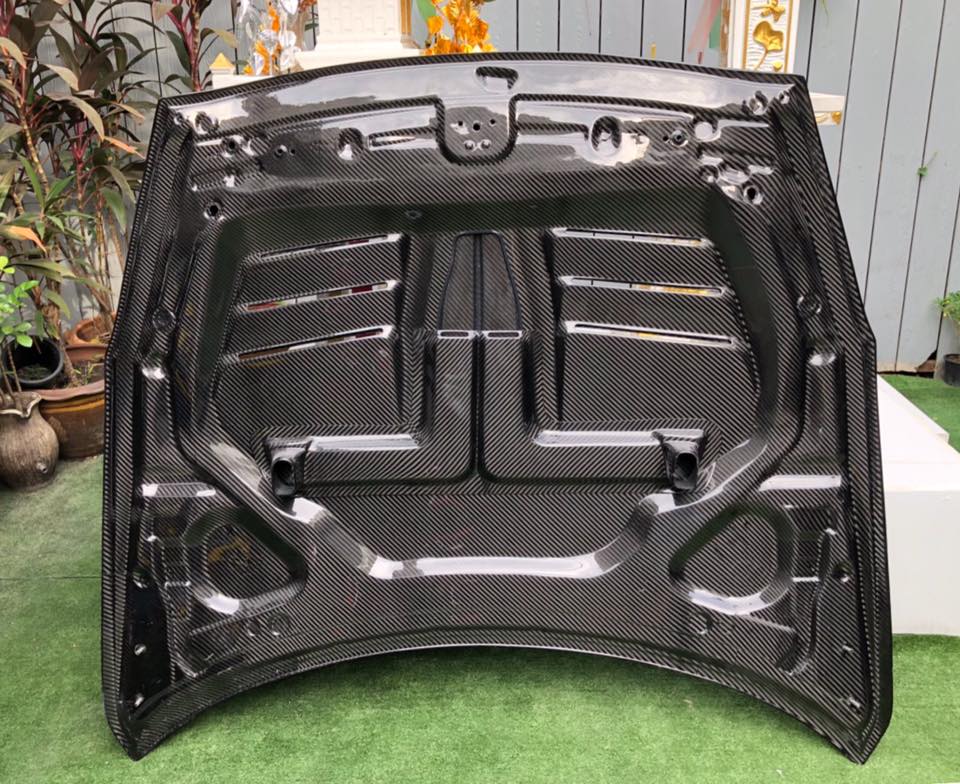 ETi Nissan R35 Dry Carbon Hood - Elite Ti