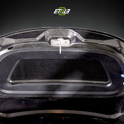 ETi Tesla Model 3 Dry Carbon Hood