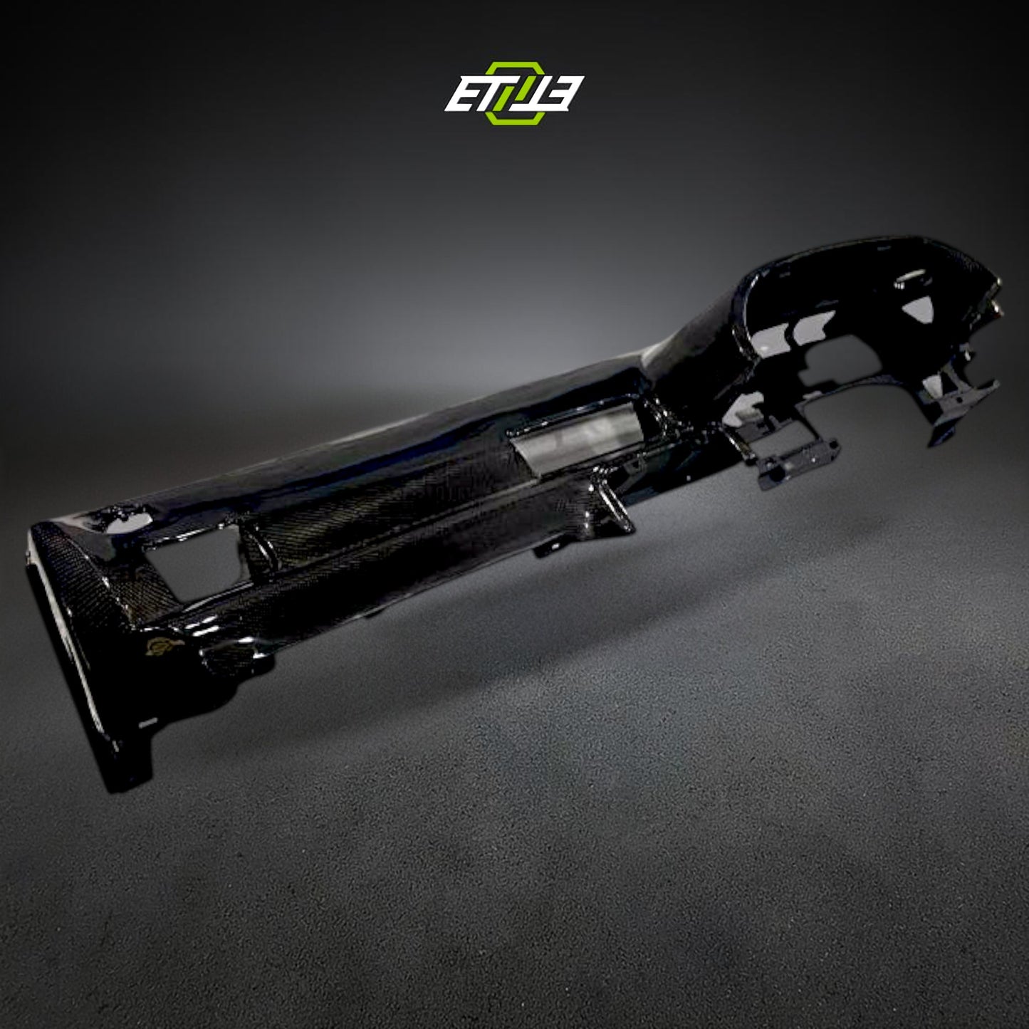 R32 Carbon Fiber Dash