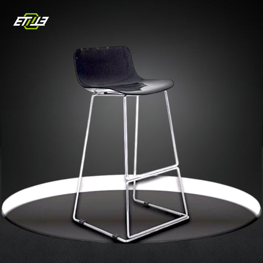 Alta – Carbon Fiber Bar Chair