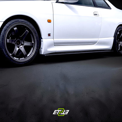 R33 BN 4D Side Skirts