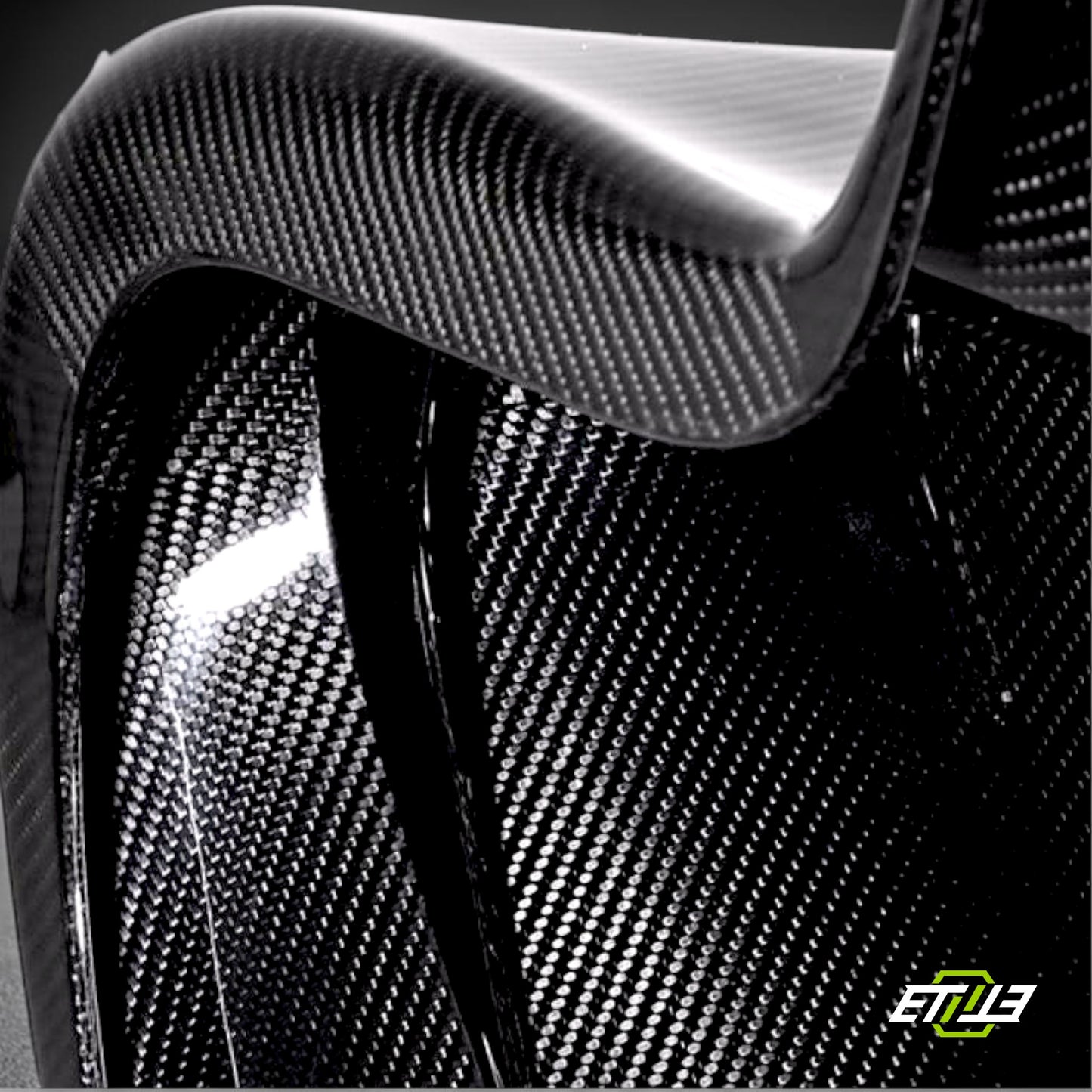 Prime – Carbon Fiber Solo Chair